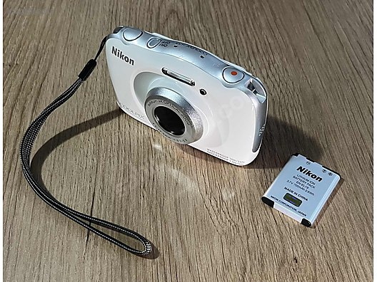 Compact / Nikon / Coolpix S33 / Tertemiz Nikon Coolpix S33 Dijital