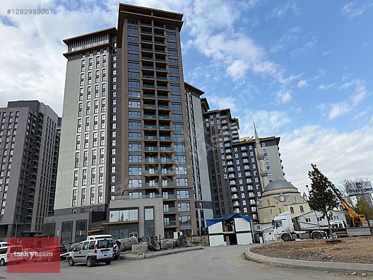 165 m² 3+1 Apartment for Sale in Emlak Konut (Swap/Installment Possible)