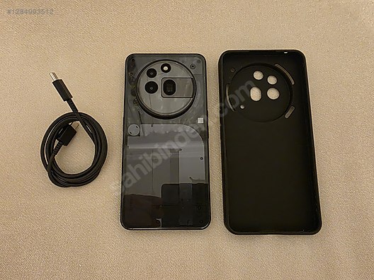 Nothing / Phone (3a) Pro / NOTHING PHONE 3A PRO 5G+20GB RAM+256GB+