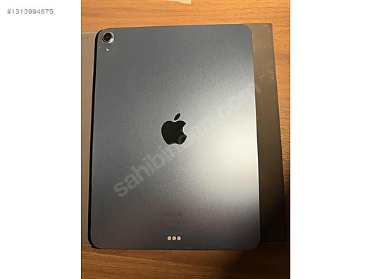 Apple iPad Air 5 64 GB Tablet - 1313994675