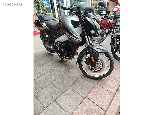 Bajaj ns 200 price sale