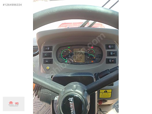 Machinery / Agricultural Machines / Tractors / Case IH / Farmall 110A