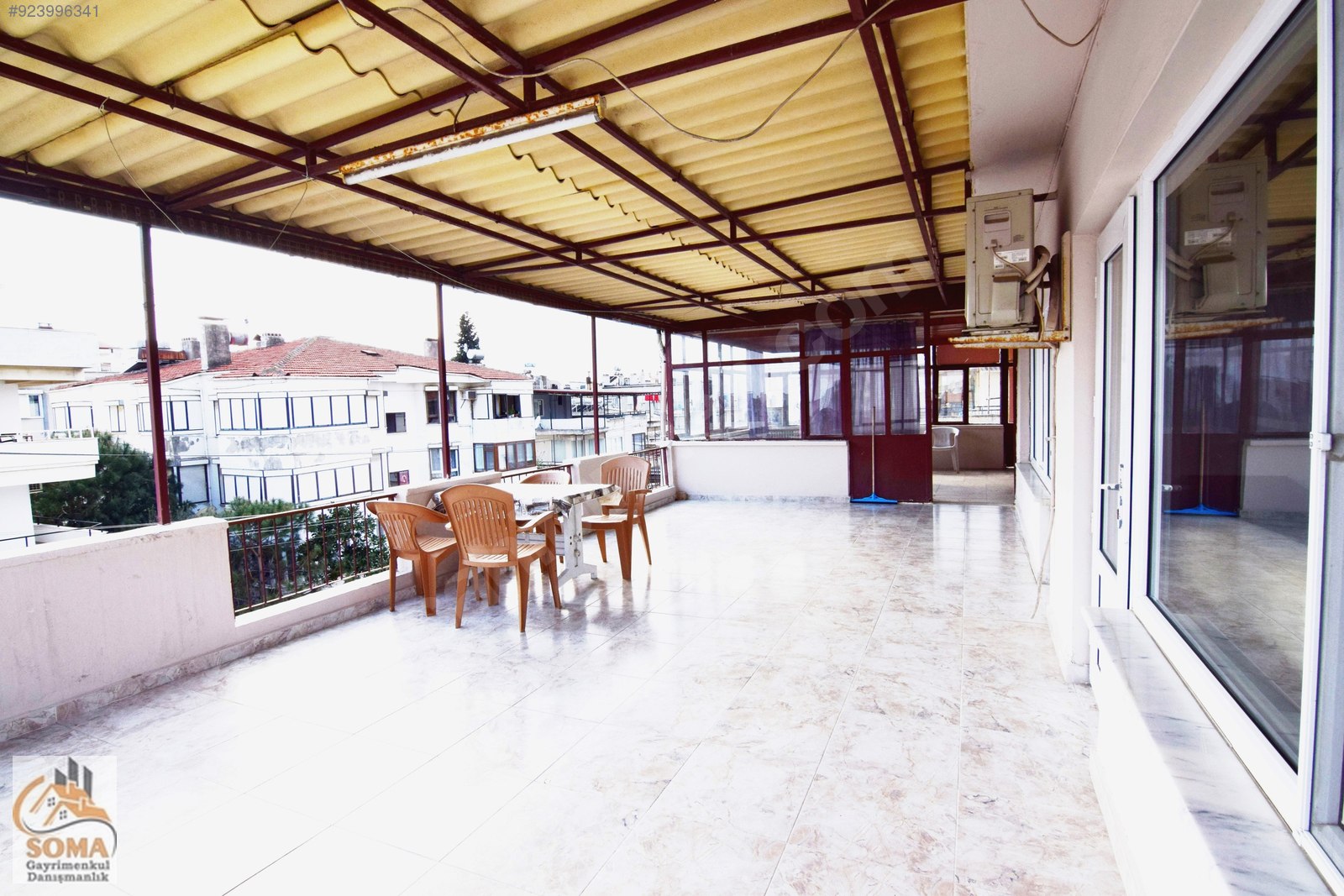 BERKAY DEMİRELDEN MERKEZ TERASLI 4+1 FULL EŞYALI KLİMALI KİRALIK