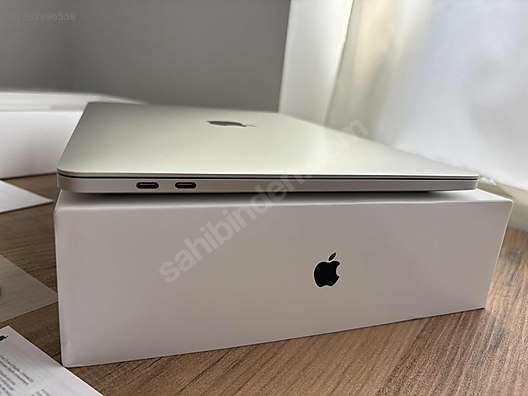 Apple Macbook / AŞIRI TEMİZ MACBOOK PRO TOUCHBAR SILVER GRAY FULL