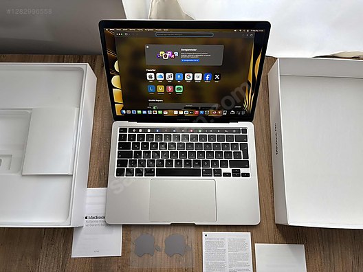Apple Macbook / AŞIRI TEMİZ MACBOOK PRO TOUCHBAR SILVER GRAY FULL