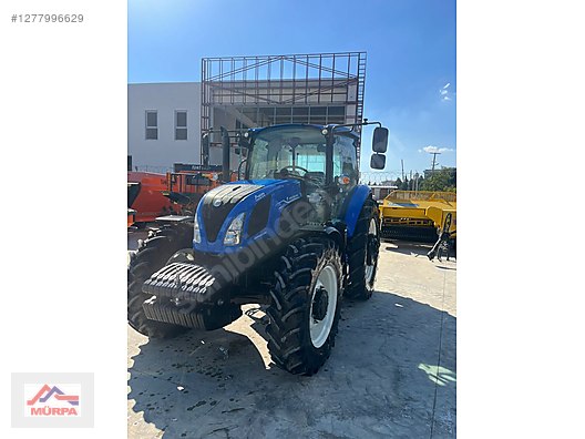 Machinery / Agricultural Machines / Tractors / New Holland / T5.110