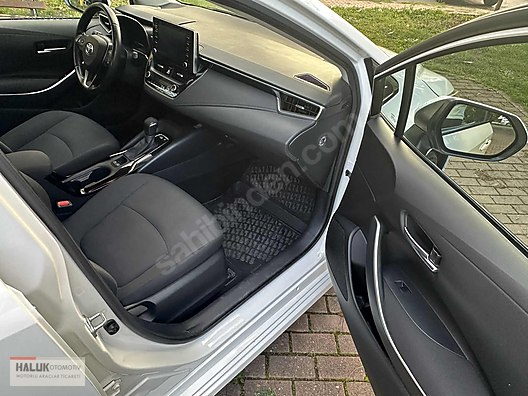Vasıta / Otomobil / Toyota / Corolla / 1.8 Hybrid / Dream 