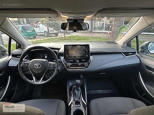 Vasıta / Otomobil / Toyota / Corolla / 1.8 Hybrid / Dream 