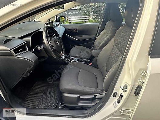 Vasıta / Otomobil / Toyota / Corolla / 1.8 Hybrid / Dream 