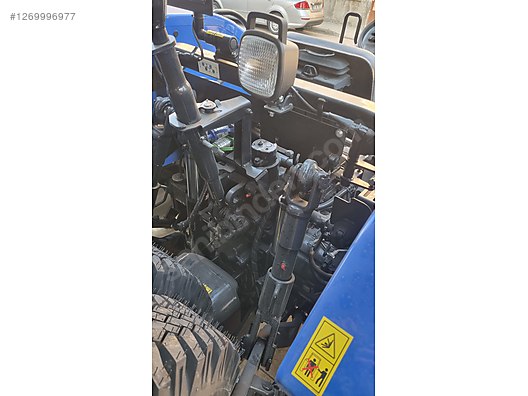 T3.70B 2022 New Holland