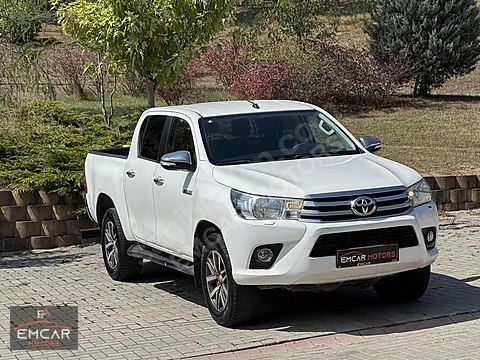 EMCAR MOTORS 2016 TOYOTA HILUX 4*4