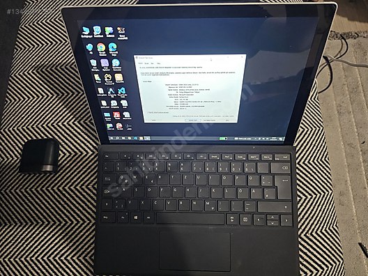 Microsoft / Surface Pro 6 / Microsoft Surface Pro 6 (i5 / 8 GB RAM