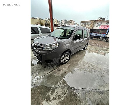 renault kangoo multix 1 5 dci touch sahibinden temiz sifir ayarinda 2021 model kango sahibinden comda 980997993