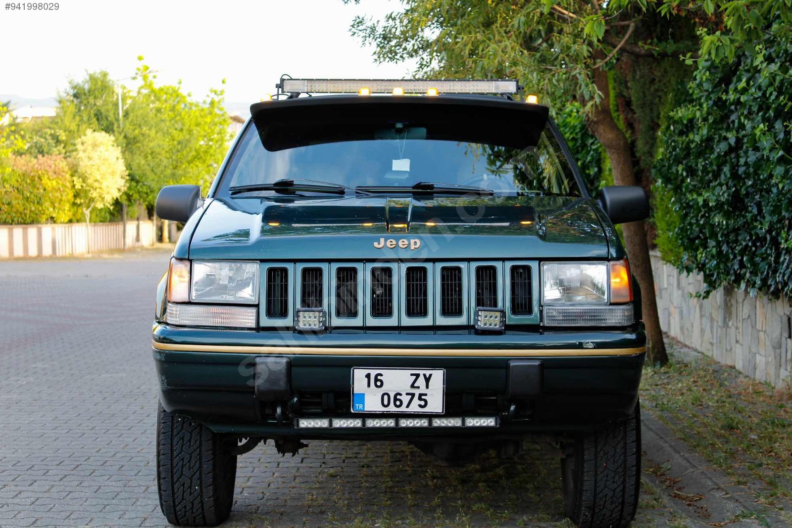 Jeep / Grand Cherokee / 5.2 / Limited / 1994 JEEP GRAND