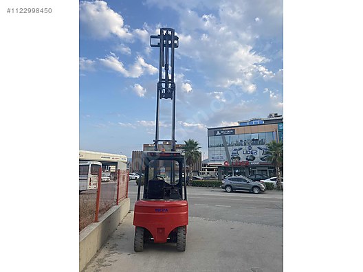 Machinery / Industrial / Carrying & Stacking Equipment / Forklifts / For Sale / Tecna