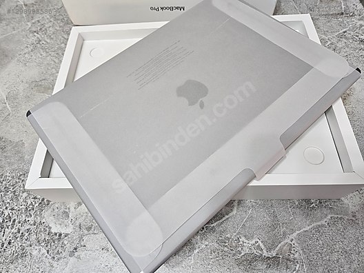 Apple Macbook / MacBook Pro 16