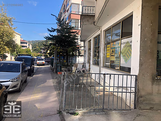 AYANCIK CEVİZLİ DE MUHTEŞEM KONUMDA KİRALIK 100 M2 KÖŞE DÜKKAN #1272998985