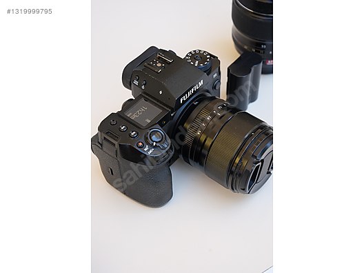 Aynasız / Fujifilm / X-H2s / Fujifilm XH2S - 16-55mm 2.8 / XF 33mm